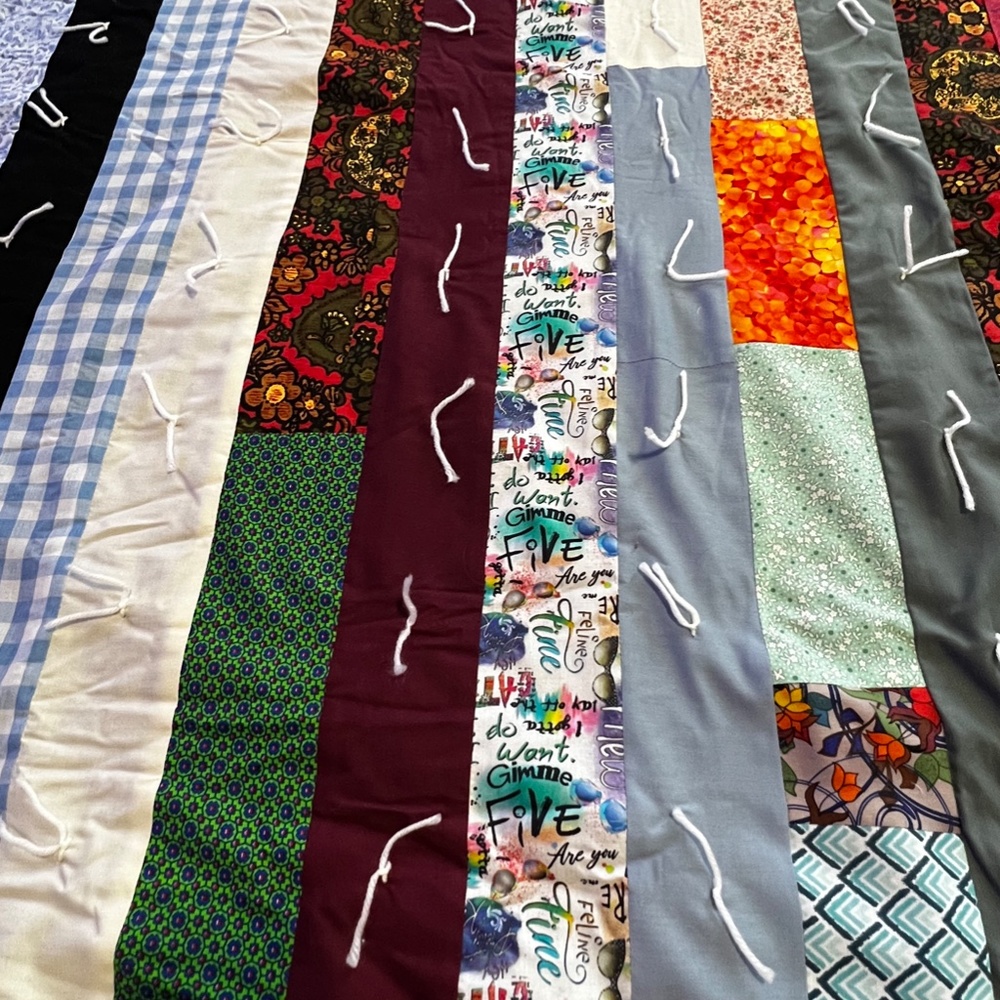 Jellyroll Raceway Throw/Quilt - Picture 3 of 6
